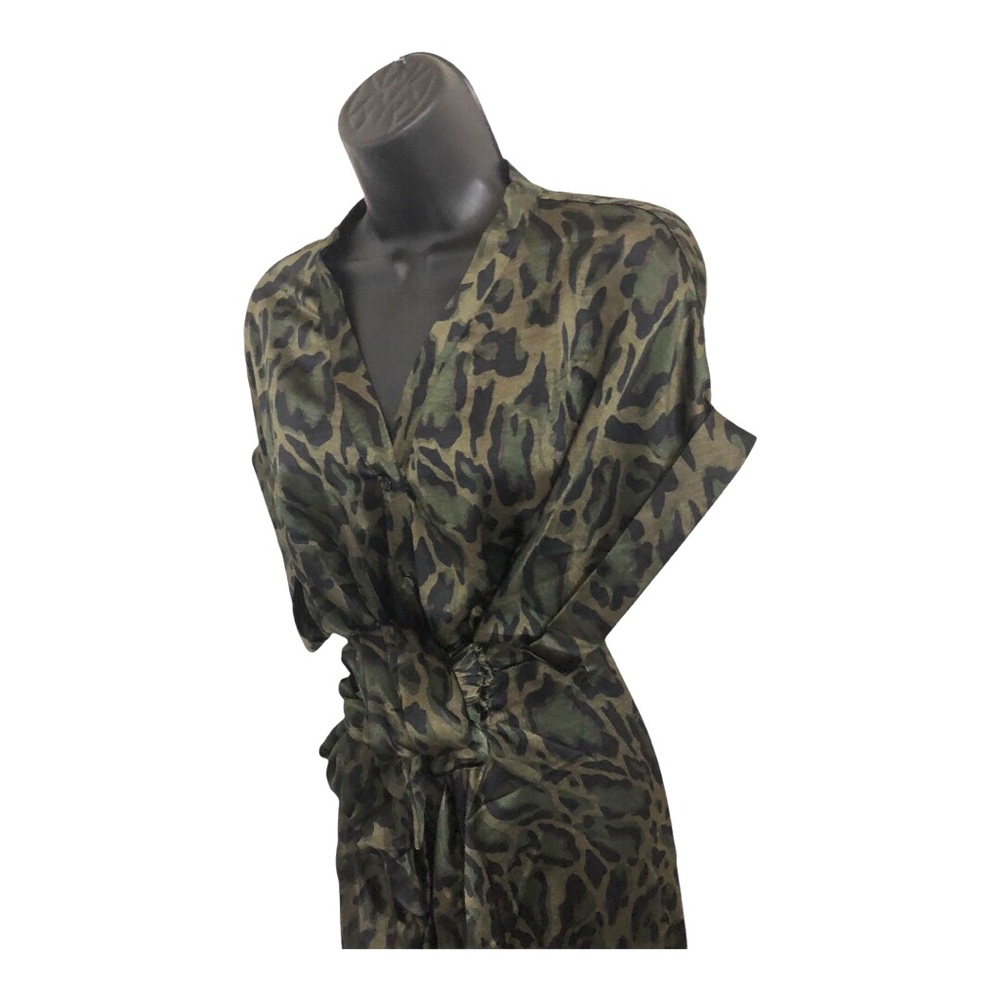 Steve Madden TORI Tony camo green satin look belted button front shirtdress szL - Picture 10 of 17